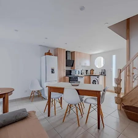 Annibal, Maison De Vacance 6,8 Personnes, 66420 Barcares