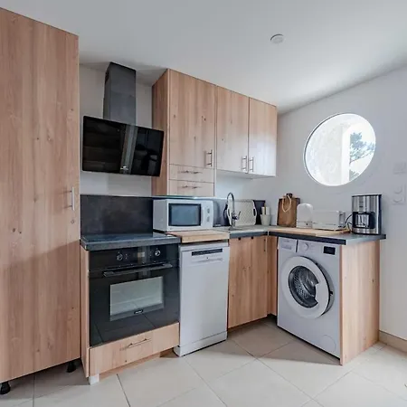 Vakantiehuis Annibal, Maison De Vacance 6,8 Personnes, 66420 Barcares
